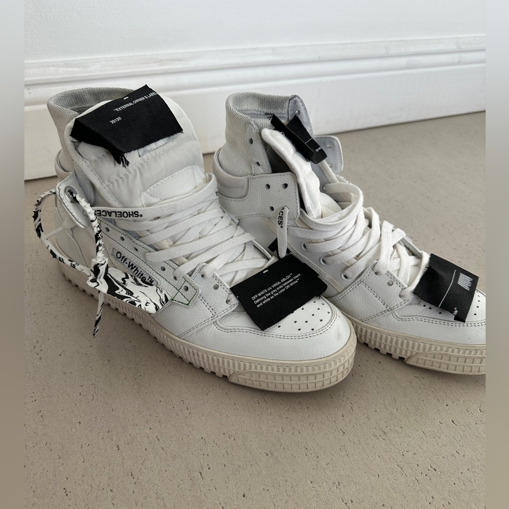 OFF- WHITE